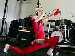 Juliette and the Licks