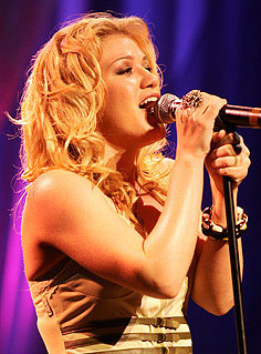 Kelly Clarkson