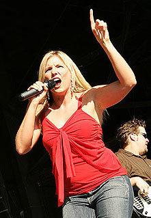 Julie Roberts